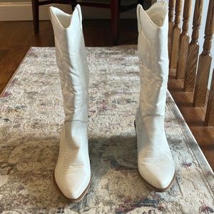 cow girl boots. 2 years old